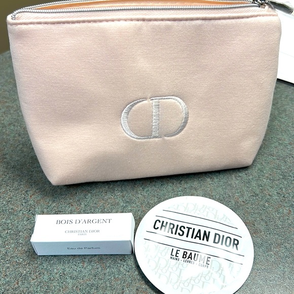 Dior Handbags - New Dior makeup bag with goodies